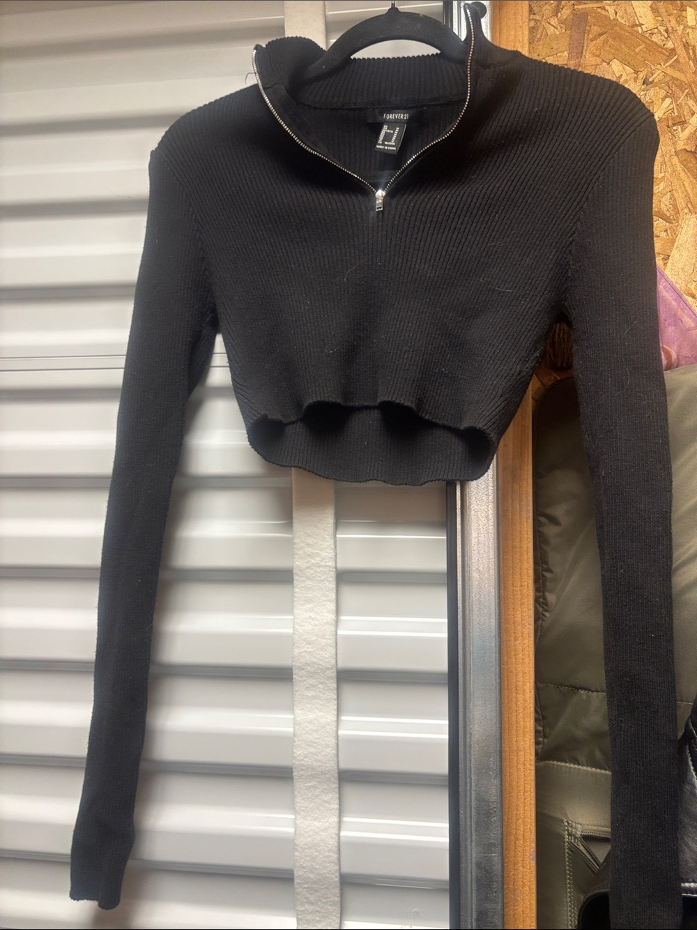 Forever 21 Black Ribbed Half-Zip Cropped Top